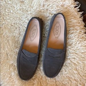 TOD’S “Gommini” Moccasin